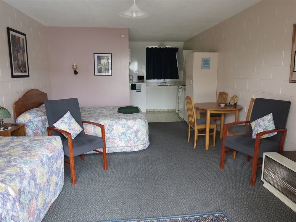 289 Midway Motel Oamaru Buitenkant foto